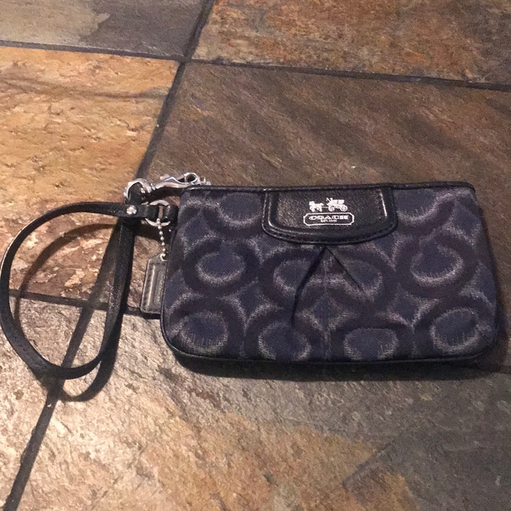 Never Used Coach Small Wristlet